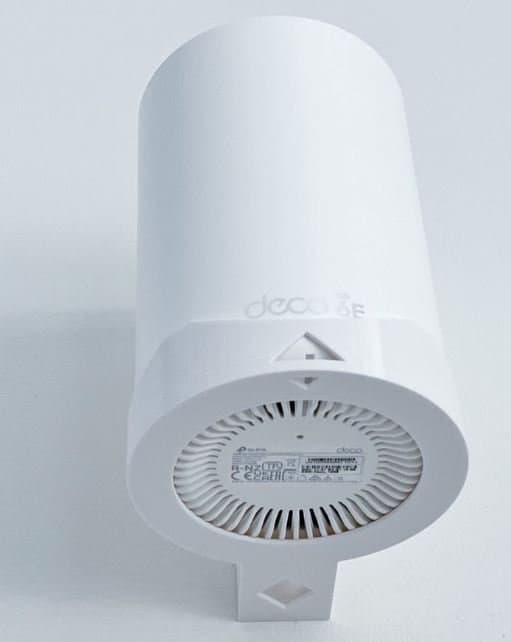 TP-Link D-XE75 väggfäste för Deco XE75/XE75 Pro vit