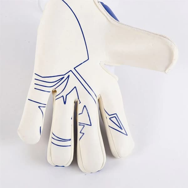 HO Soccer mgc plus total grip White/Blue