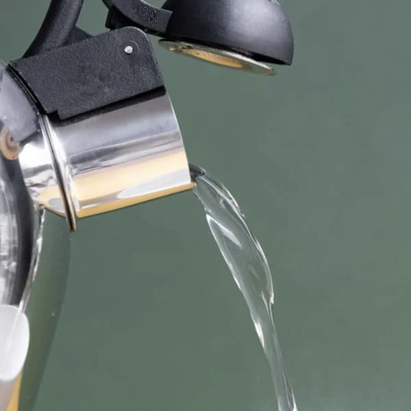 La Cafetière kettle 1.3l silver