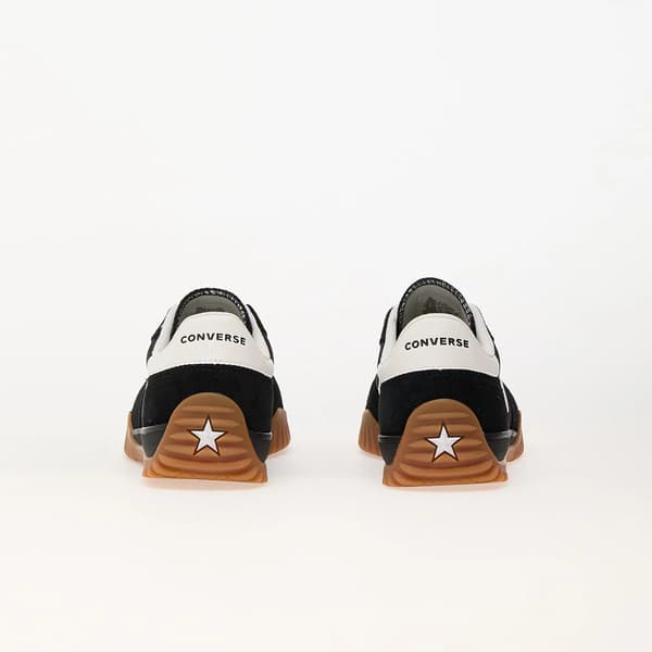 Converse run star trainer Musta/Egret/Hunaja