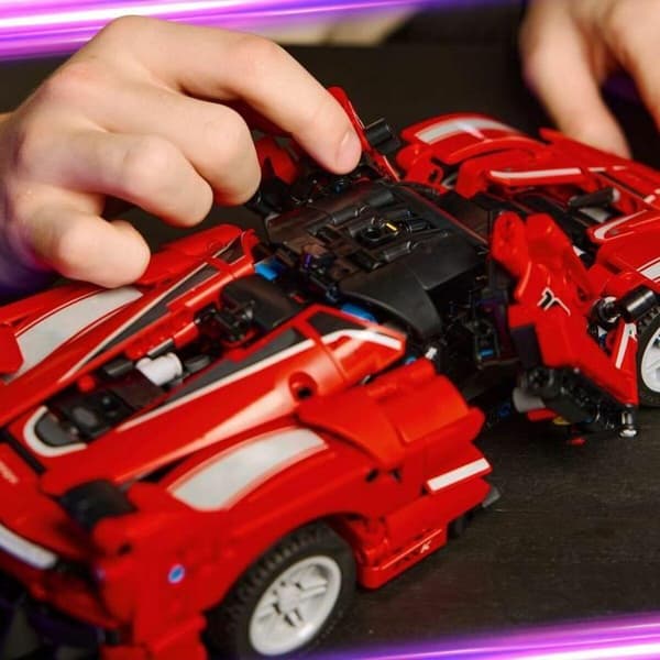 LEGO Technic SUV Ford Bronco i rød og sort
