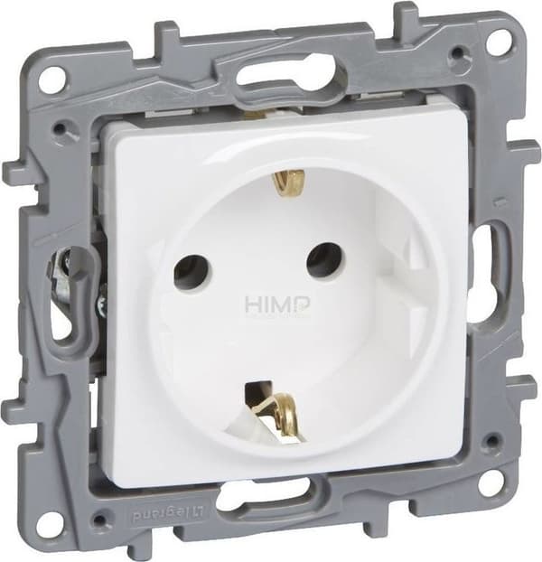 Legrand Niloe SCHUKO -pistoke 16A valkoinen