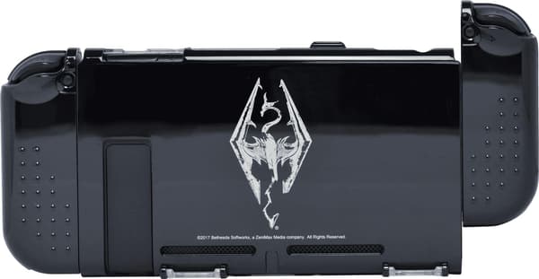 HORI Coque Skyrim musta
