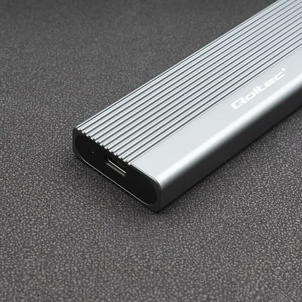 Qoltec 52267 SSD-kotelo M.2 SATA USB-C 2TB Harmaa
