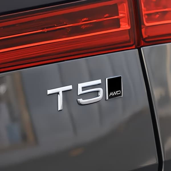Emblem AWD sv/silver 2,2x2,7cm 1-pack till Volvo