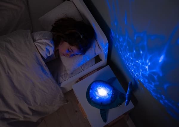 Cloud b - Uppladdningsbart Blue Tranquil Whale Night Light - BTL DIFFUSION