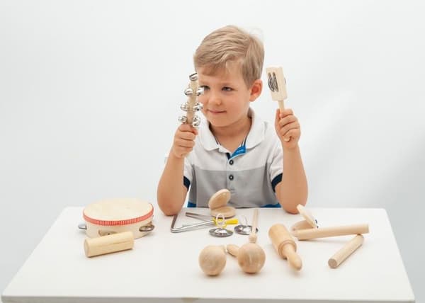 TickiT - Set med 10 slaginstrument - COMMOTION