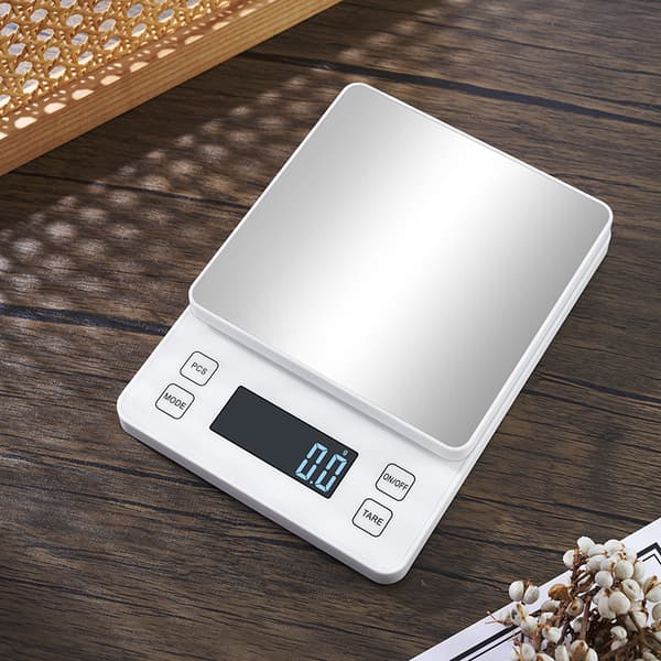 Köks digitalvåg   10 kg / 1 g