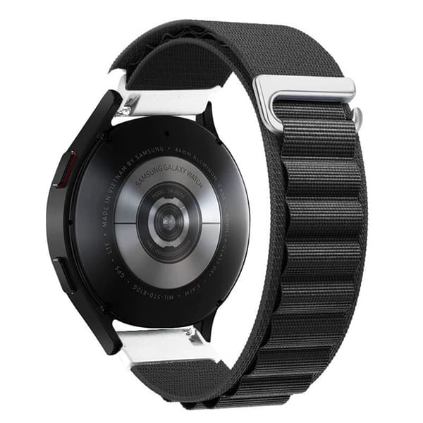 Klokkereim av nylon Black Fitbit Versa 3