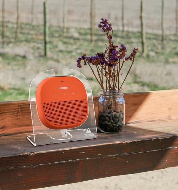 Akryyliteline Bose SoundLink Micro -kaiuttimelle Transparent