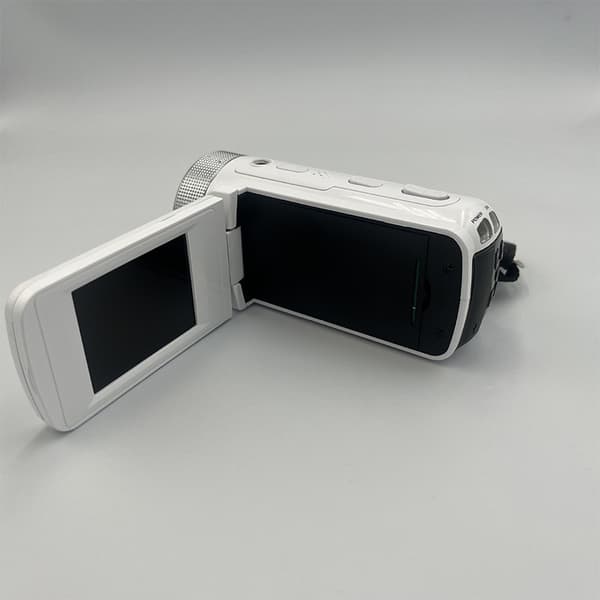 HD digitalkamera med vidvinkelobjektiv White