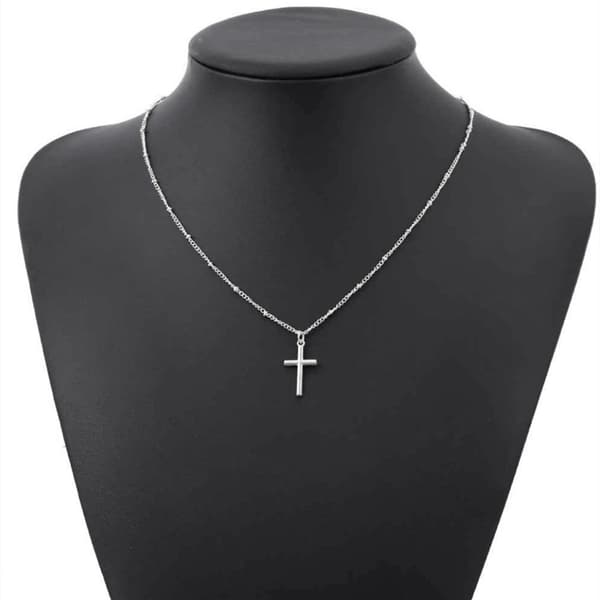 Halsband med kors Silver
