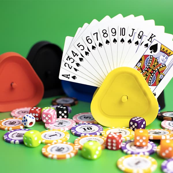 Fyrfärgssats med spelkortshållare