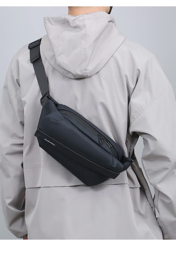 Lätt & Rymlig Crossbody-Väska Black