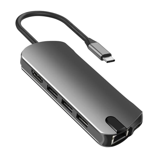 USB C-hub med åtte ulike uttak