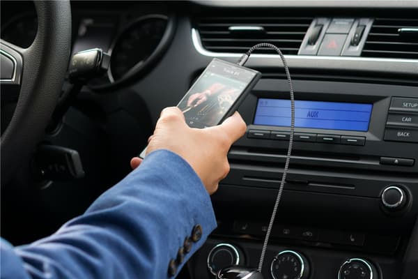 Audioliitäntäkaapeli AUX, 3,5 mm stereo, 3 m