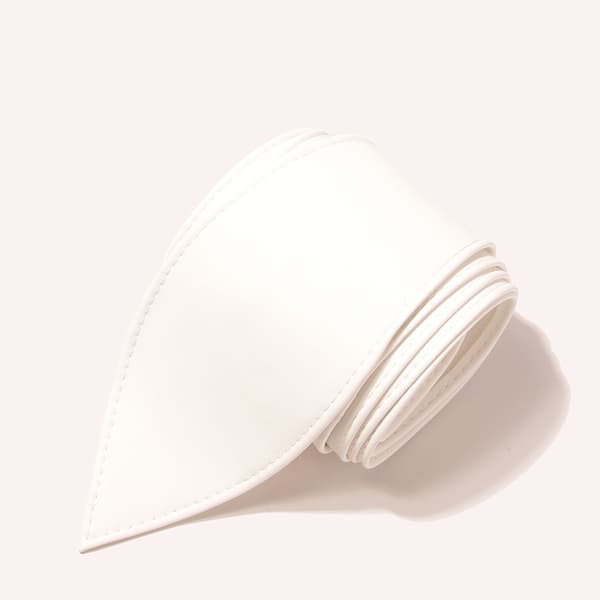 Bred midjekjol med rosett White