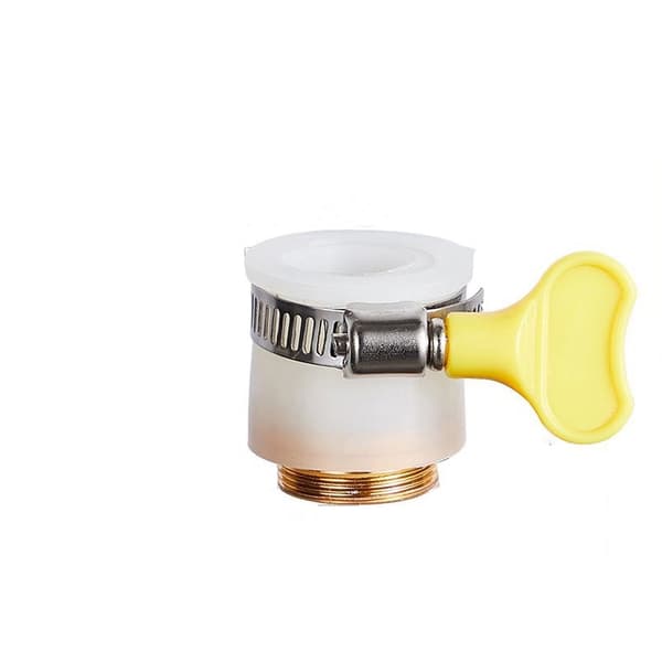 Multifunksjonell kranadapter for hjemmebruk