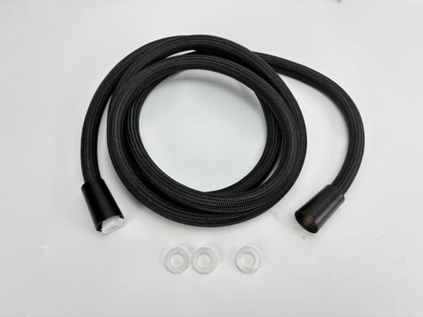 2 Meter Sort Nylon Anti-Eksplosions Bruseslange med Stålkappe