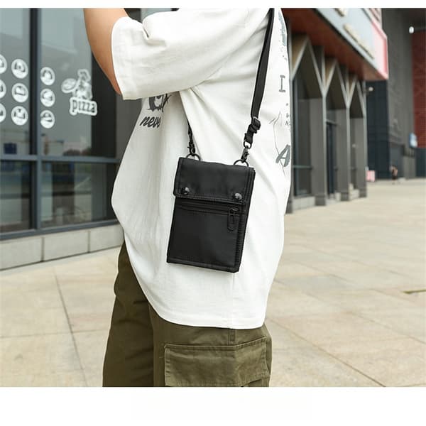 Lett telefonveske Black