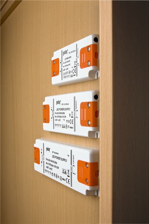 LED-muuntaja 12 V (DC)/50 W