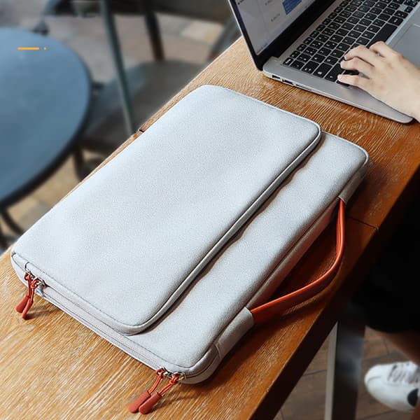 Vanntett laptopveske Grey M