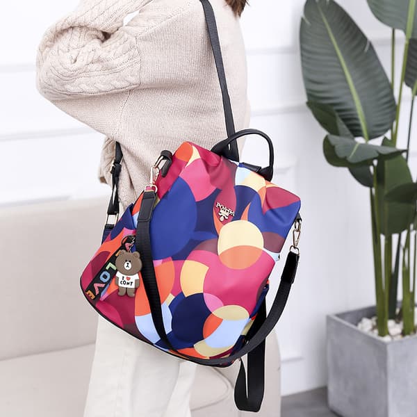 Vedenpitävä reppu varkaudenestolla MultiColor