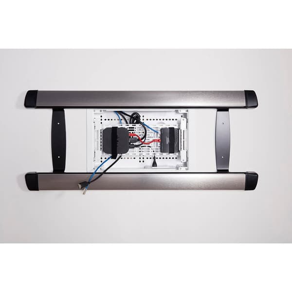 Inbyggd Mediabox 9”