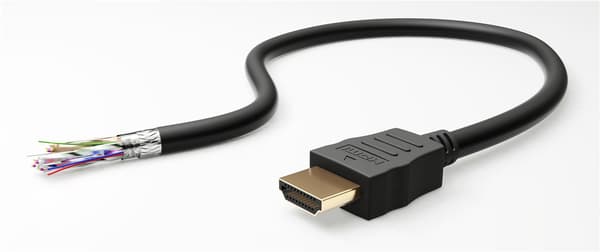 Höghastighets HDMI™-kabel med Ethernet