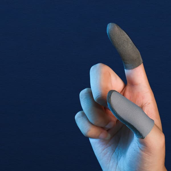 Fingertutter for Gaming i Sølvfiber (Grå Krigsbjørn)