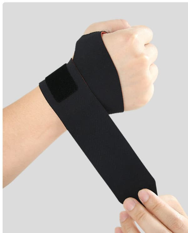 Justerbar håndledsstøtte / tommelfingerstøtte Black