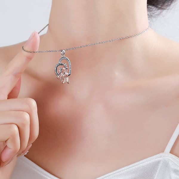 Hjärtformat Halsband