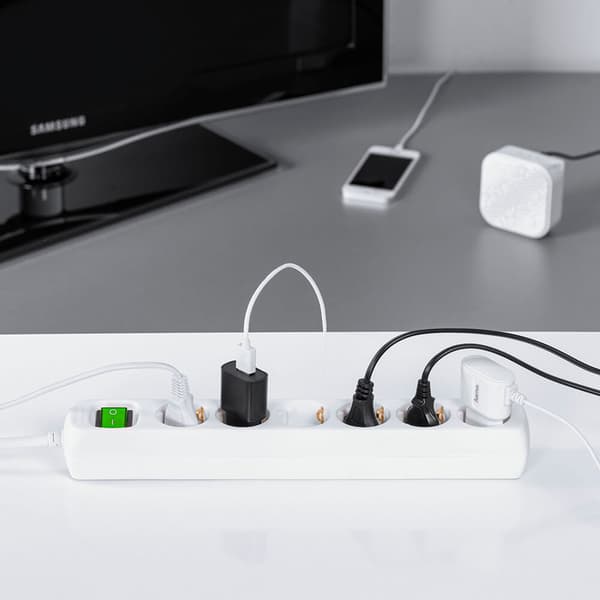 Stikdåse 6-vejs Switch Hvid 3,0m