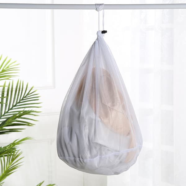 Pyykkipussit hienolla mesh-verkolla 3 kpl White