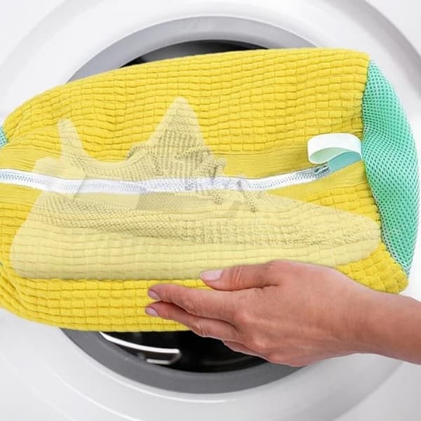 Pesupussit kengille 2 kpl Yellow