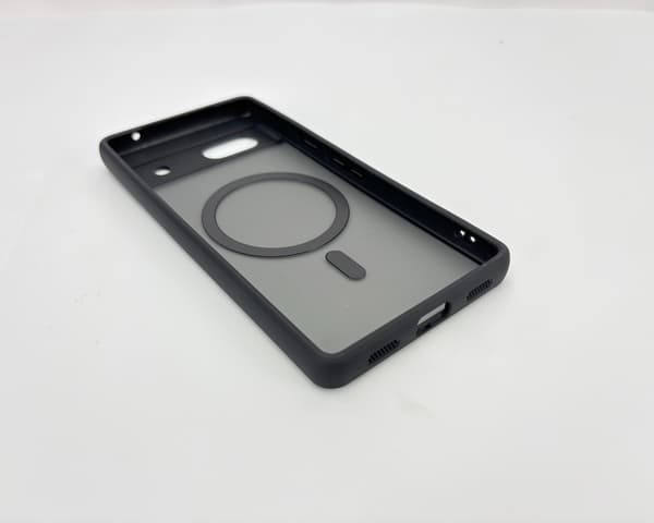 Magneettikotelo Google Pixel 7A:lle - musta