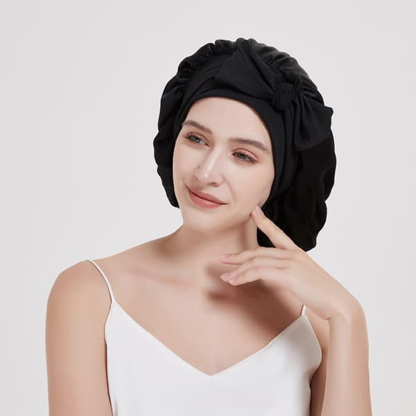 Nattmössa Sovmössa i 100% silke Black
