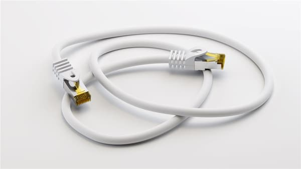 RJ45 patchkabel S/FTP (PiMF), 500 MHz, med CAT 7 råkabel, vit, 10 m