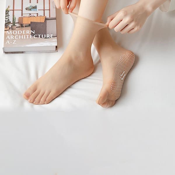 10 par tunna silkesstrumpor Beige
