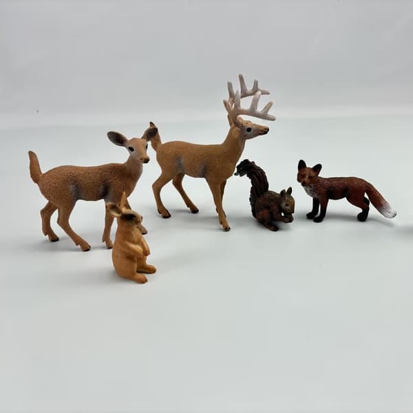 Realistiska Skogsdjursfigurer, 6-pack Forest Animals Set