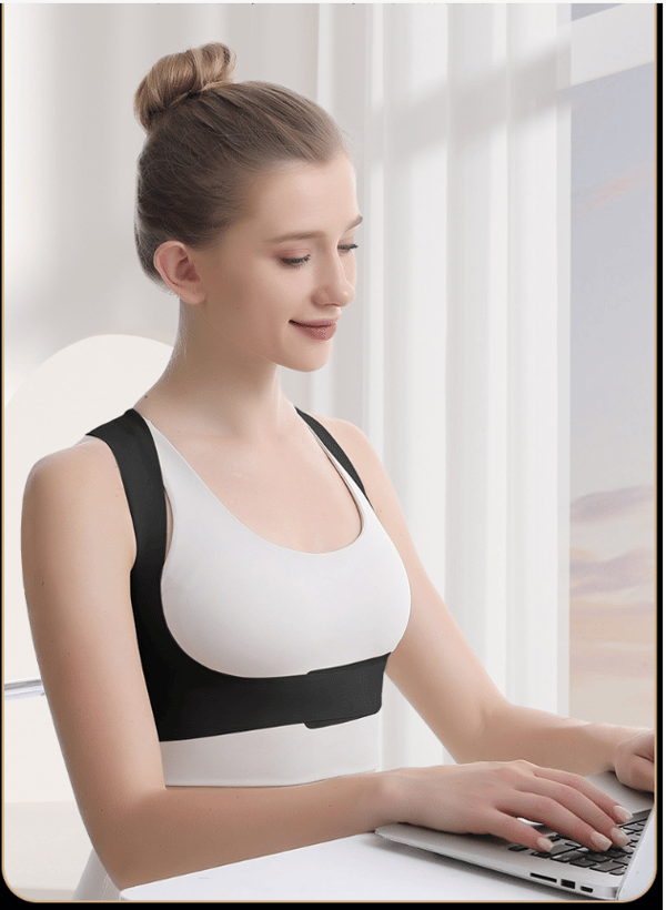 Posture Corrector for ryggstøtte - Lett og pustende Black S