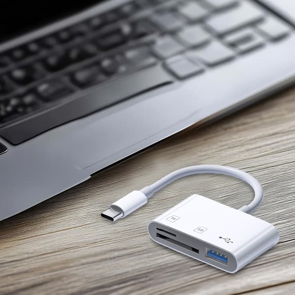 Multifunksjonell kortleser, USB-C til SD/TF/USB