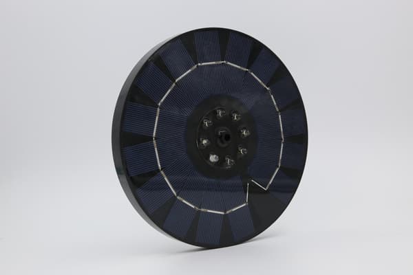 Vattenfontän solcellsdriven 18 cm med vit LED-belysning