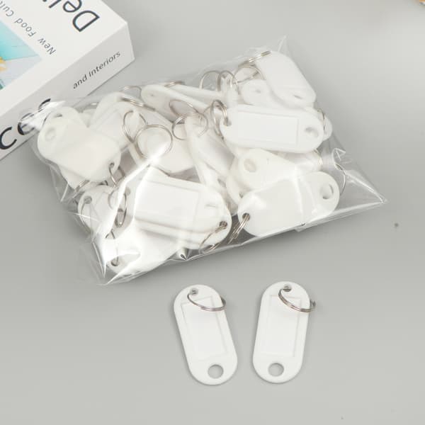 Monitoiminen avaimenperä (50 kpl) White