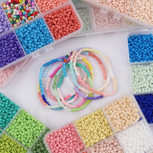 9-ruudukon lasihelmisetti Multicolor1