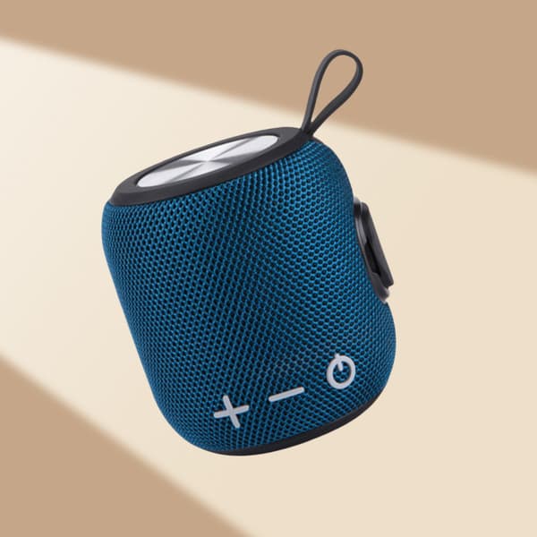 Bluetooth-kaiutin muistikorttipaikalla Dark Blue