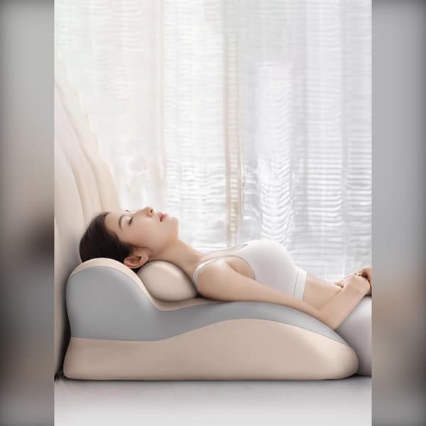 Multi-funksjonell Nattbord Nap Pute - Ergonomisk Design for Mage Sovende Beige