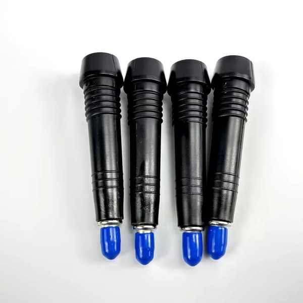 Volframiteräskärjet vaellussauvoille 4 kpl Black
