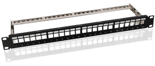19 tuuman (48,3 cm) Keystone Patch Panel -paketti (1 HE)