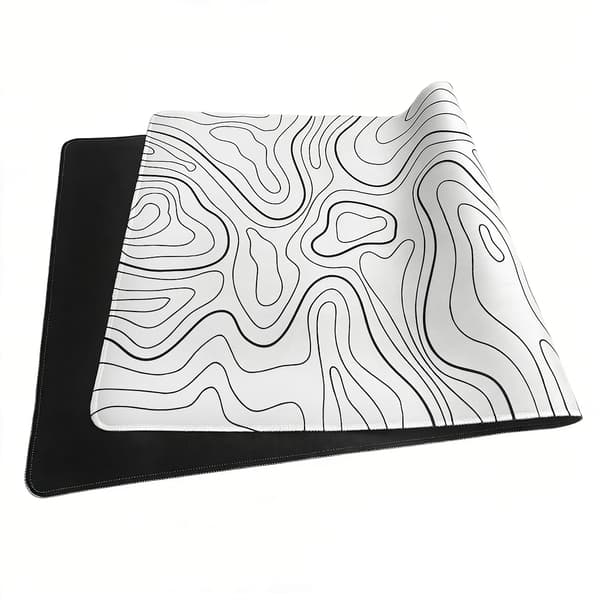 Stor musematte og skrivebordsunderlag White M